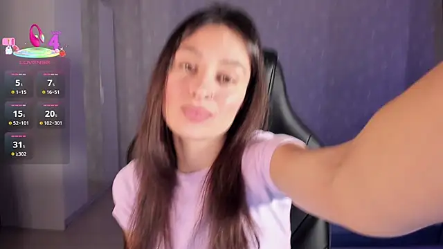 EllaFresh online show from October 2025 01:17:02 AM