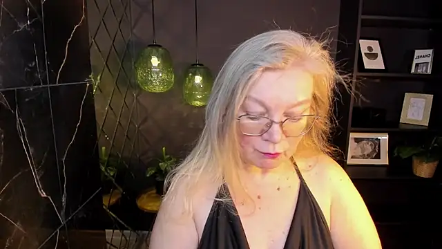 NataliMellow online show from February 2026 01:23:01 PM