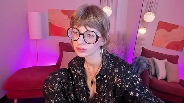 Snapshot of RubySoft chatting on November 2025 09:26:02 PM RubySoft online show from November 2025 09:26:02 PM