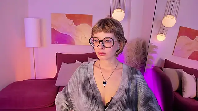 Snapshot of RubySoft chatting on November 2025 09:03:02 PM RubySoft online show from November 2025 09:03:02 PM