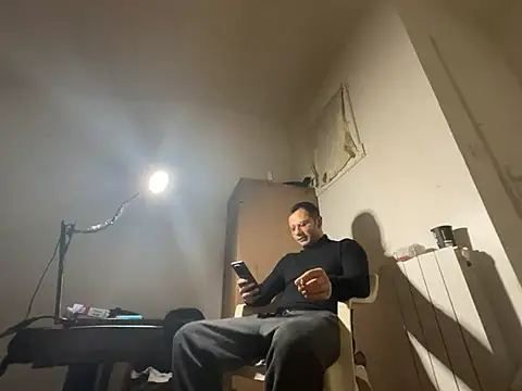 Enderson007 online show from February 2026 06:00:02 PM