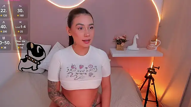 EllieMitchell online show from December 2024 07:42:01 PM