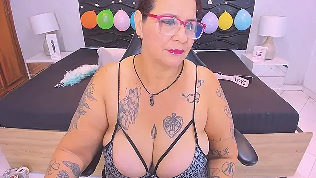 laura riley online show from January 2026 12:54:02 PM