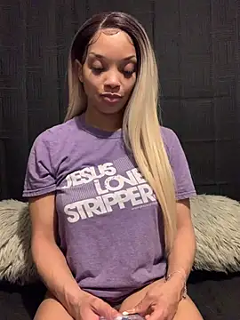 Rakiyahcharms online show from March 2025 05:39:01 PM