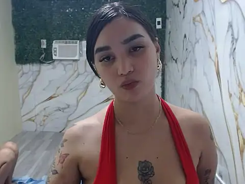 NicoleLopezx online show from November 2025 12:38:01 PM