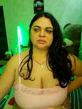 littleRikka online show from April 2026 08:29:01 PM