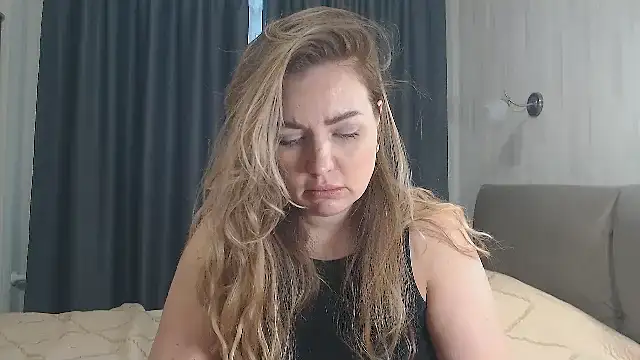 xxkristinaxx online show from November 2025 08:26:02 AM