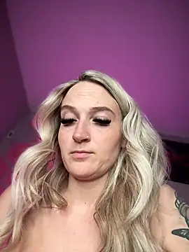 Snapshot of _Rapunzel_ chatting on January 2025 07:49:02 PM Rapunzel online show from January 2025 07:49:02 PM