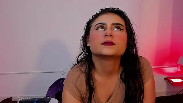 Snapshot of AbbyTaylorr chatting on November 2025 08:41:02 PM AbbyTaylorr online show from November 2025 08:41:02 PM