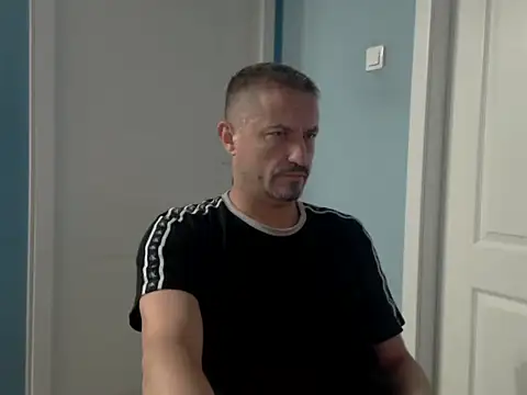 Snapshot of MisterFaithRO chatting on July 2026 06:43:02 PM MisterFaithRO online show from July 2026 06:43:02 PM