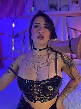 Snapshot of Tattooed_spittingdoll chatting on June 2026 12:30:01 AM Tattooed spittingdoll online show from June 2026 12:30:01 AM