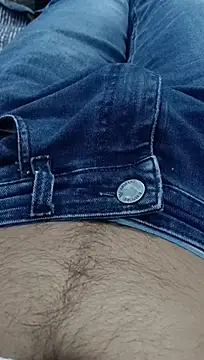 Snapshot of Babyucum4me chatting on December 2024 02:28:02 PM Babyucum4me online show from December 2024 02:28:02 PM