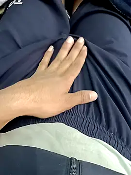 Snapshot of Babyucum4me chatting on December 2024 11:00:02 AM Babyucum4me online show from December 2024 11:00:02 AM