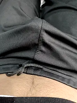 Snapshot of Babyucum4me chatting on February 2025 03:22:01 AM Babyucum4me online show from February 2025 03:22:01 AM