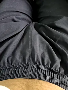 Snapshot of Babyucum4me chatting on February 2025 08:43:01 AM Babyucum4me online show from February 2025 08:43:01 AM