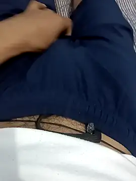 Snapshot of Babyucum4me chatting on February 2025 01:32:02 PM Babyucum4me online show from February 2025 01:32:02 PM