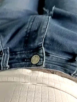 Snapshot of Babyucum4me chatting on February 2025 11:43:02 AM Babyucum4me online show from February 2025 11:43:02 AM