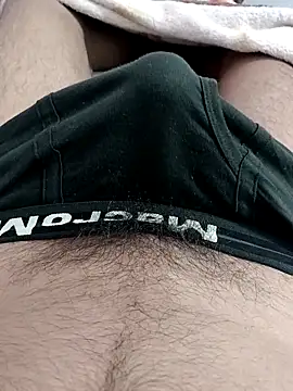 Snapshot of Babyucum4me chatting on November 2025 05:23:01 PM Babyucum4me online show from November 2025 05:23:01 PM