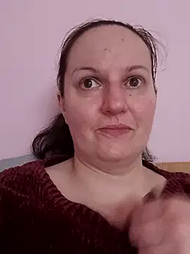 BustyLadyAlma online show from May 2026 06:40:01 AM