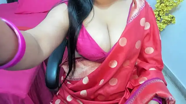 Snapshot of YourSanchu chatting on January 2025 06:17:01 PM YourSanchu online show from January 2025 06:17:01 PM