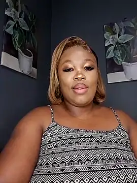 SWEETDOLLY29XX online show from October 2025 05:48:02 PM