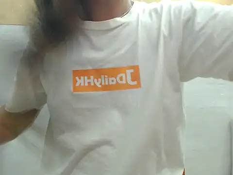 Snapshot of nica20 chatting on September 2025 03:01:01 PM nica20 online show from September 2025 03:01:01 PM
