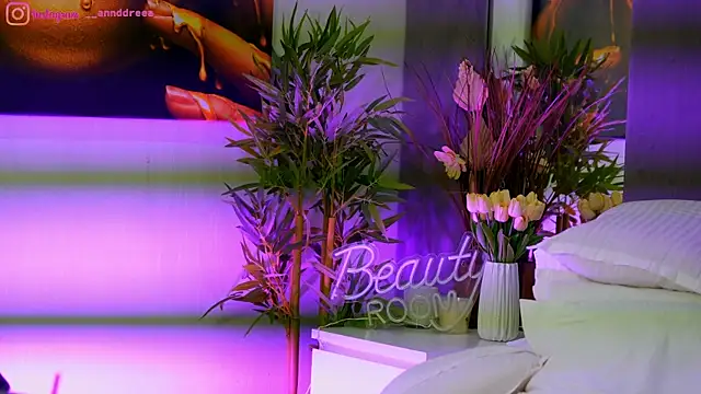 perfectt33n online show from October 2025 04:08:02 PM