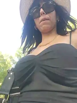 Snapshot of misscectito13 chatting on June 2026 04:35:02 PM misscectito13 online show from June 2026 04:35:02 PM