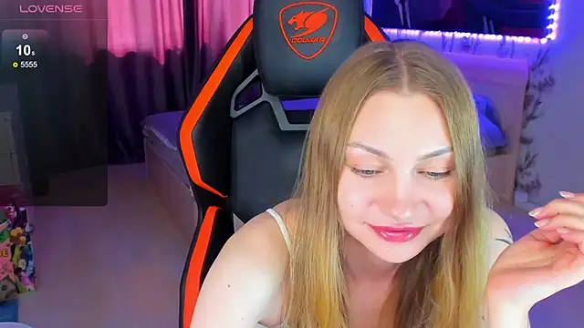 BiMolly online show from June 2026 08:19:02 AM
