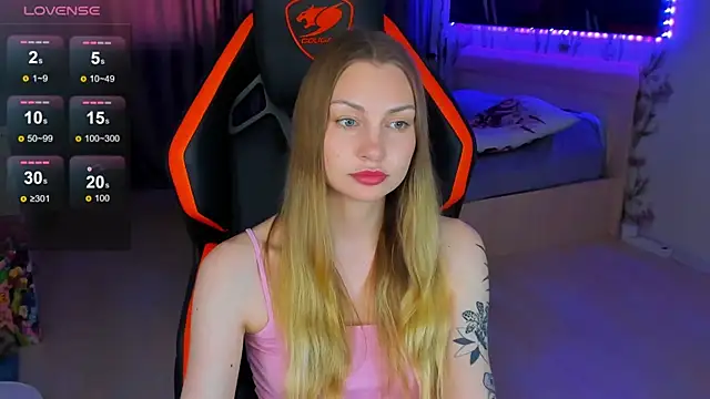 BiMolly online show from June 2026 01:50:01 PM