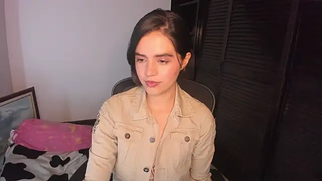 Snapshot of mia_collins_x chatting on September 2025 08:31:01 PM mia collins x online show from September 2025 08:31:01 PM