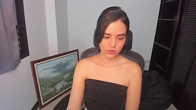 Snapshot of mia_collins_x chatting on October 2025 11:24:02 PM mia collins x online show from October 2025 11:24:02 PM