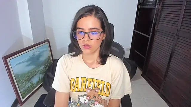 Snapshot of mia_collins_x chatting on December 2025 08:50:02 PM mia collins x online show from December 2025 08:50:02 PM