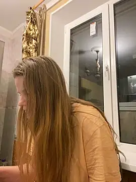 Snapshot of -MimmiLissa- chatting on January 2025 12:46:02 AM -MimmiLissa- online show from January 2025 12:46:02 AM