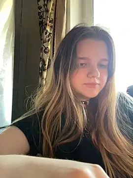 Snapshot of -MimmiLissa- chatting on January 2026 10:52:01 AM -MimmiLissa- online show from January 2026 10:52:01 AM