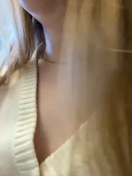 Snapshot of -MimmiLissa- chatting on February 2026 01:11:02 PM -MimmiLissa- online show from February 2026 01:11:02 PM