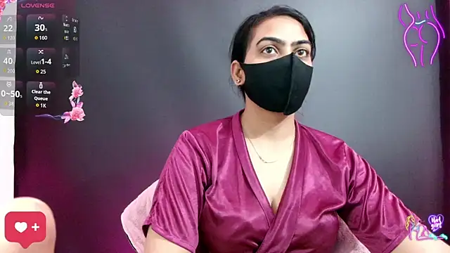 Snapshot of DesiZoya chatting on May 2026 09:43:01 PM DesiZoya online show from May 2026 09:43:01 PM