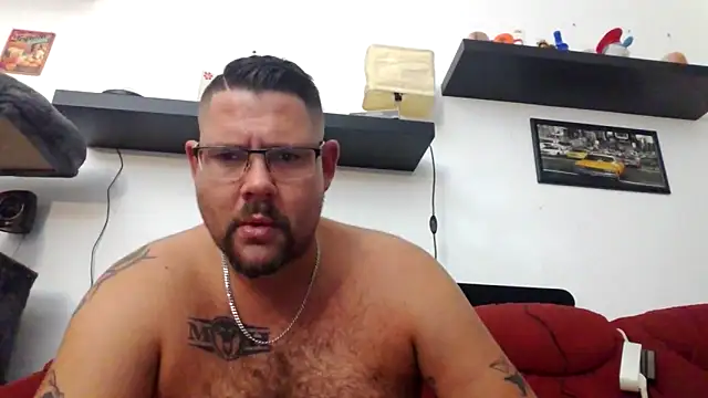 Snapshot of sexykevin17cm chatting on November 2025 04:18:02 PM sexykevin17cm online show from November 2025 04:18:02 PM