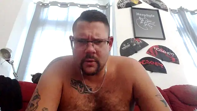 Snapshot of sexykevin17cm chatting on December 2025 02:33:02 PM sexykevin17cm online show from December 2025 02:33:02 PM