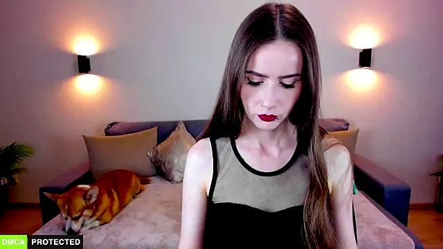 TheWoman   online show from November 2025 06:43:02 PM