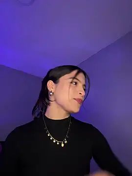 Snapshot of Sammy_pink chatting on February 2025 12:19:02 AM Sammy pink online show from February 2025 12:19:02 AM