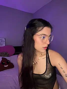 Snapshot of Sammy_pink chatting on March 2025 12:04:02 AM Sammy pink online show from March 2025 12:04:02 AM