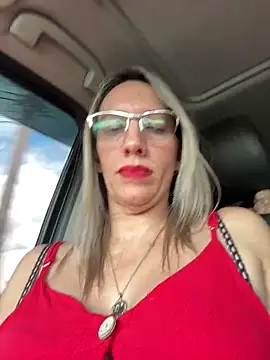 Snapshot of Gatitacarlita chatting on January 2025 06:03:01 PM Gatitacarlita online show from January 2025 06:03:01 PM