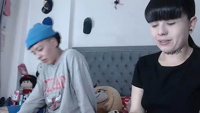 dulce maria x online show from October 2025 10:30:02 PM