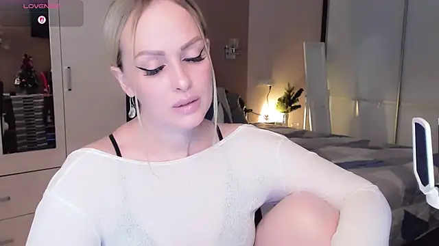 Snapshot of Libby_Nora chatting on December 2025 11:51:01 AM Libby Nora online show from December 2025 11:51:01 AM