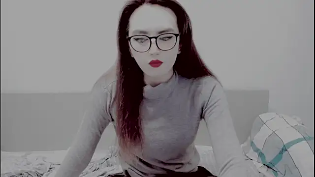 Snapshot of MinniMaksy chatting on February 2025 09:47:01 PM MinniMaksy online show from February 2025 09:47:01 PM