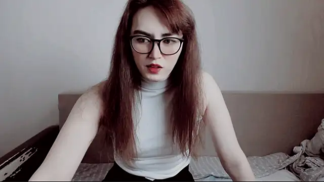 Snapshot of MinniMaksy chatting on October 2025 10:03:02 AM MinniMaksy online show from October 2025 10:03:02 AM