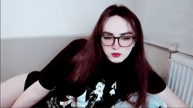 Snapshot of MinniMaksy chatting on December 2025 08:05:01 PM MinniMaksy online show from December 2025 08:05:01 PM