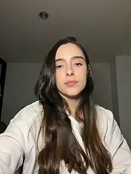 swrennn19 online show from February 2026 11:53:02 PM