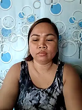 XXLorie 02 online show from October 2025 01:53:02 AM